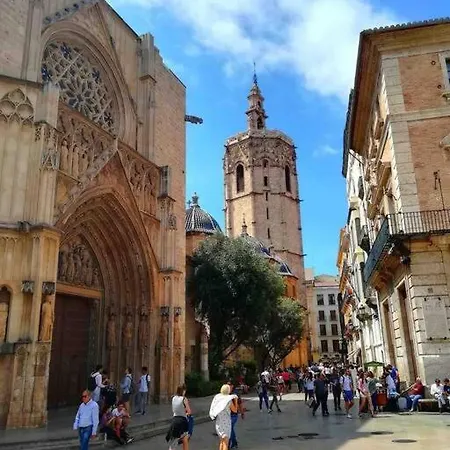 Apartamento Cosy, En Centre, Proche Gare, Vue Degagee Valence (Drome)