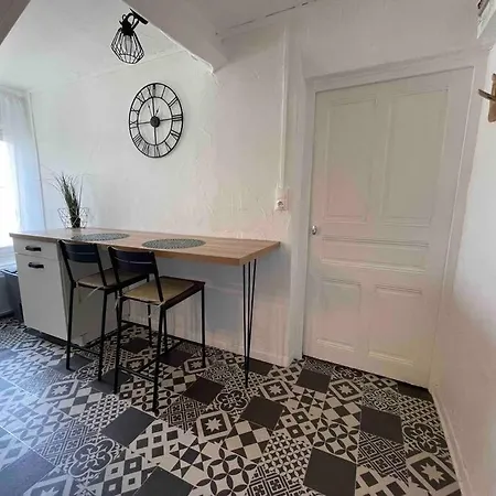 Cosy, En Centre, Proche Gare, Vue Degagee Valence (Drome)