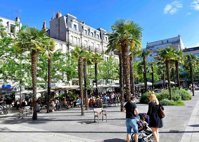 Cosy, En Centre, Proche Gare, Vue Degagee Apartman