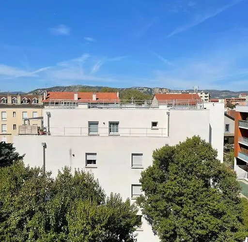 Cosy, En Centre, Proche Gare, Vue Degagee Apartman Valence